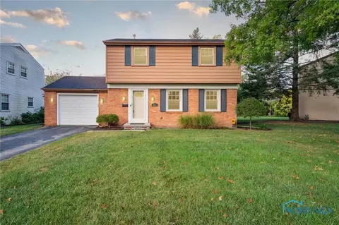 3853 Brockton Dr, Toledo, OH 43623