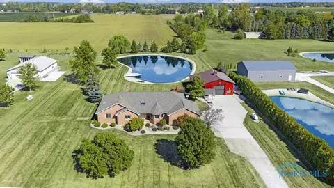 10461 Brown Rd, Curtice, OH 43412