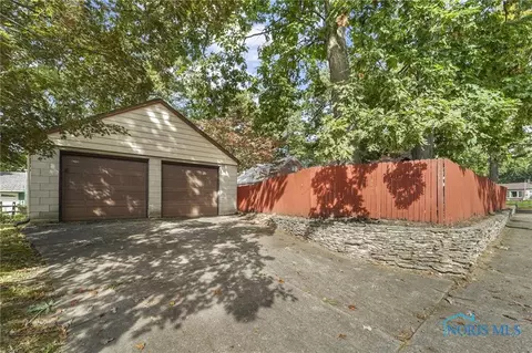 2719 Castleton Ave, Toledo, OH 43613 photo 27