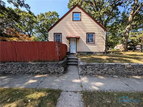 2719 Castleton Ave, Toledo, OH 43613 photo 26