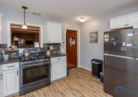 4019 Overlook Blvd, Toledo, OH 43607 photo 12