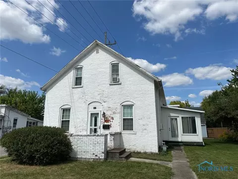 432 W Front St, Findlay, OH 45840