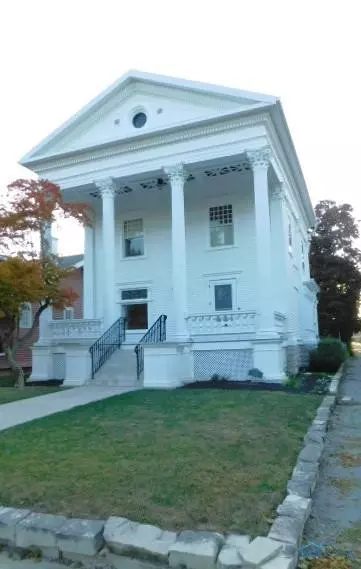 1224 S Main St, Findlay, OH 45840