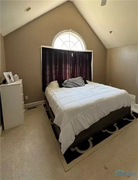 105 Shaffer Blvd, Bryan, OH 43506 photo 25
