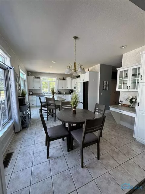 105 Shaffer Blvd, Bryan, OH 43506 photo 16