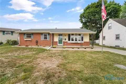 3239 Starr Ave, Oregon, OH 43616