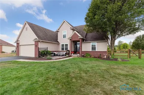 166 Lawai Rd, Oregon, OH 43616