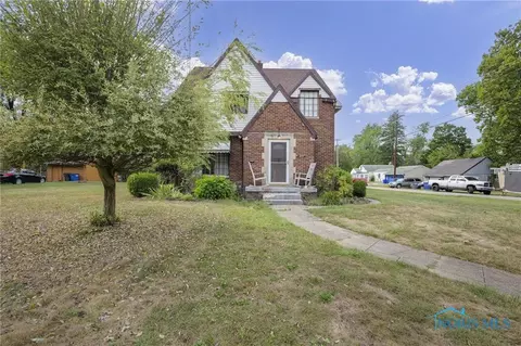 833 Keil Rd, Toledo, OH 43607 photo 2