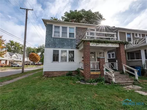 4158 Mayfield Dr, Toledo, OH 43612