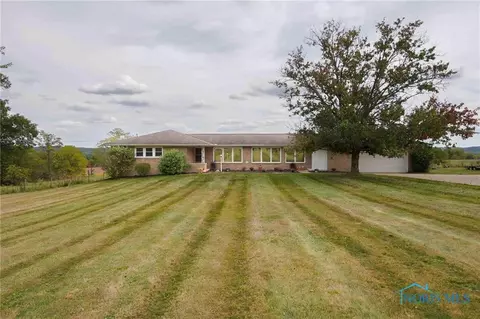 555 Pugh Rd, Mansfield, OH 44906