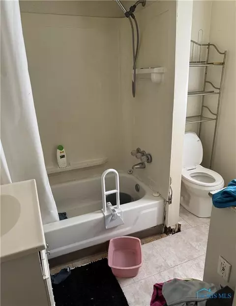 615 Evesham Ave, Toledo, OH 43607 photo 9