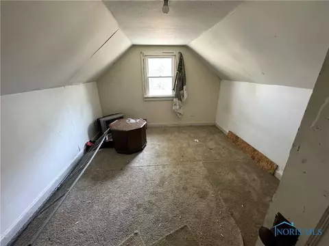 615 Evesham Ave, Toledo, OH 43607 photo 12