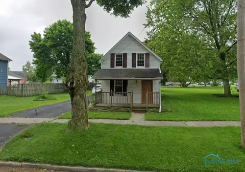 346 Ottawa St, Elmore, OH 43416
