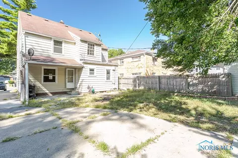 3652 Douglas Rd, Toledo, OH 43613 photo 38