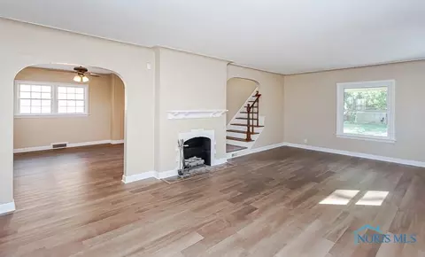 3652 Douglas Rd, Toledo, OH 43613 photo 6
