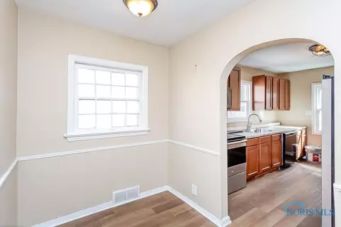 3652 Douglas Rd, Toledo, OH 43613 photo 14