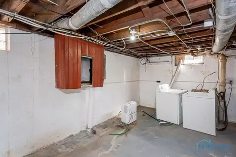 3652 Douglas Rd, Toledo, OH 43613 photo 33