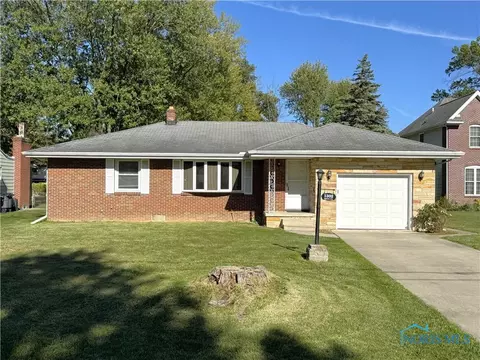 1302 Ogontz Ave, Toledo, OH 43614