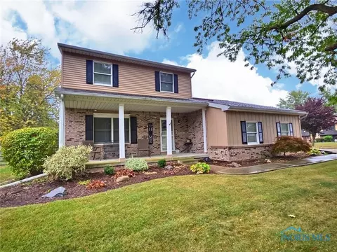 545 Fairfield Park Dr, Maumee, OH 43537
