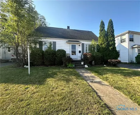 215 Rector Ave, Findlay, OH 45840