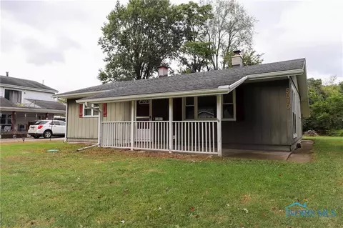 5010 Barton Pl, Sylvania, OH 43560