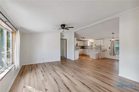 200 S Walnut St, Fayette, OH 43521 photo 7