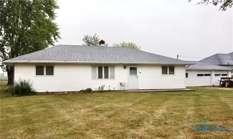 6657 Seaman Rd, Oregon, OH 43616