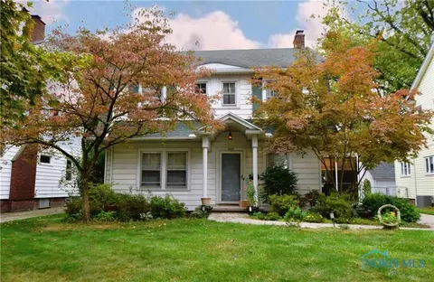 2129 Brookdale Rd, Toledo, OH 43606