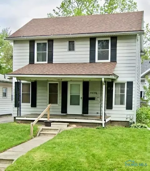 4445 Pennfield Rd, Toledo, OH 43612