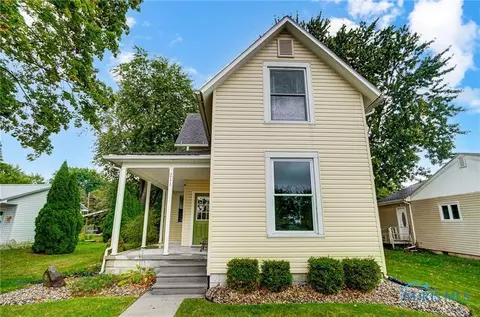 211 E Perrin Ave, Mccomb, OH 45858 photo 2