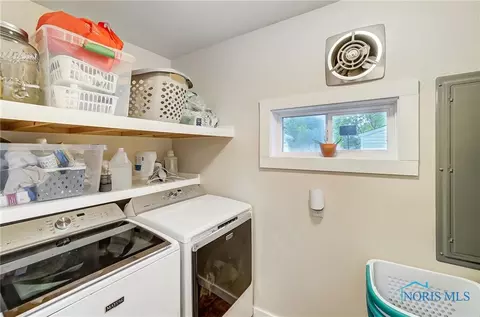 211 E Perrin Ave, Mccomb, OH 45858 photo 19