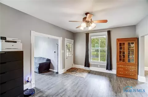 211 E Perrin Ave, Mccomb, OH 45858 photo 5