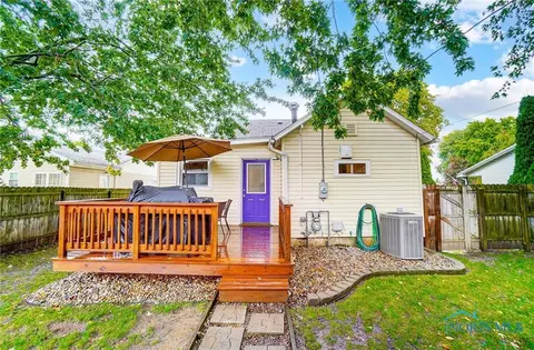 211 E Perrin Ave, Mccomb, OH 45858 photo 32
