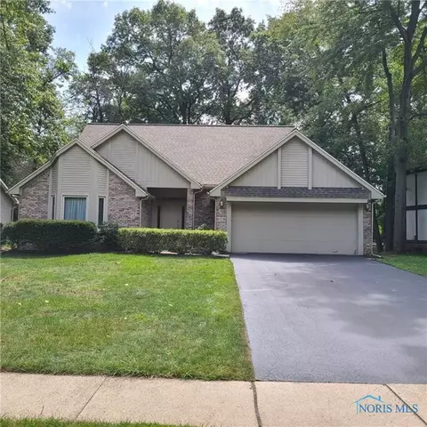 7143 Cloister Rd, Toledo, OH 43617