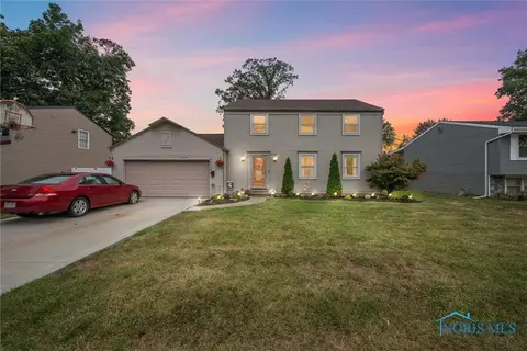 6165 Capshore Dr, Toledo, OH 43611