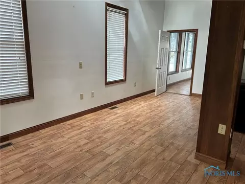 123 E Wallace St, Findlay, OH 45840 photo 6