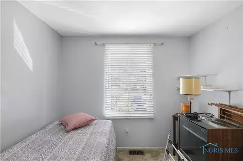 521 Richards Rd, Toledo, OH 43607 photo 15