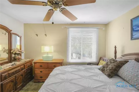 521 Richards Rd, Toledo, OH 43607 photo 18
