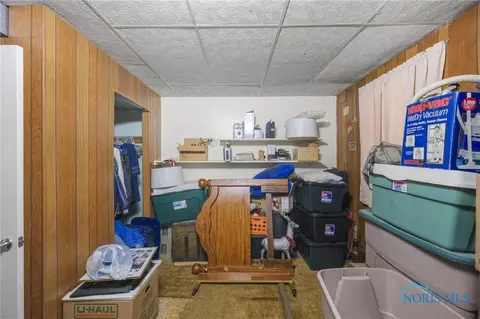 521 Richards Rd, Toledo, OH 43607 photo 24