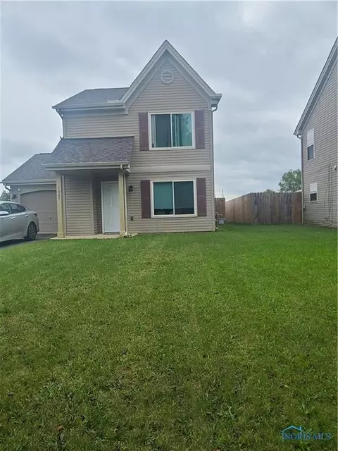 1045 Steeplebush Dr, Toledo, OH 43615