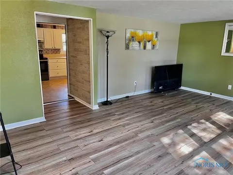 161 Crestview Ln, Tiffin, OH 44883 photo 8