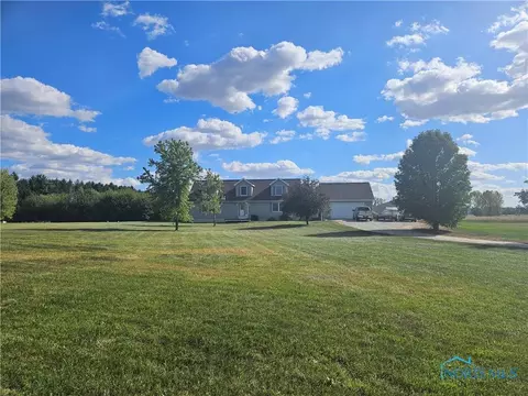 6-599 County Road W Rd, Liberty Center, OH 43532