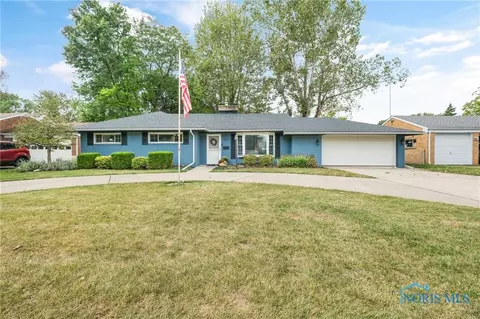 1071 Scribner St, Maumee, OH 43537