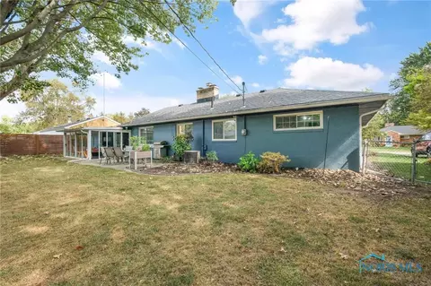 1071 Scribner St, Maumee, OH 43537 photo 31