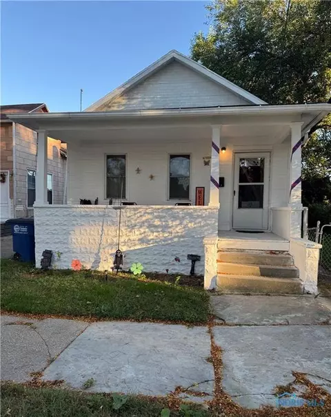 911 Vinton St, Toledo, OH 43609