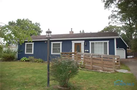 6512 Derbyshire Ct, Toledo, OH 43615