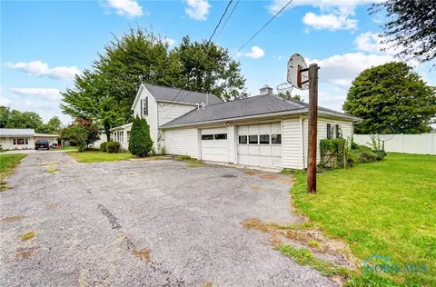 532 N Liberty St, Ada, OH 45810 photo 28