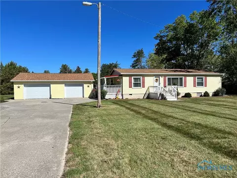 1811 E High St, Bryan, OH 43506