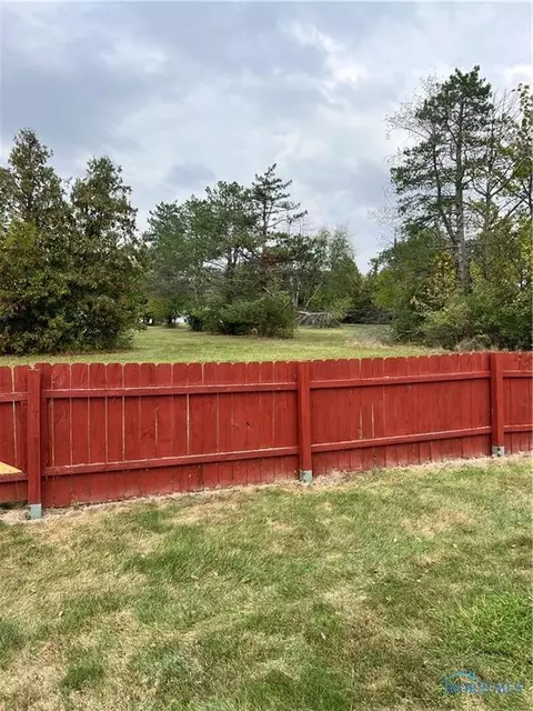 1811 E High St, Bryan, OH 43506 photo 6
