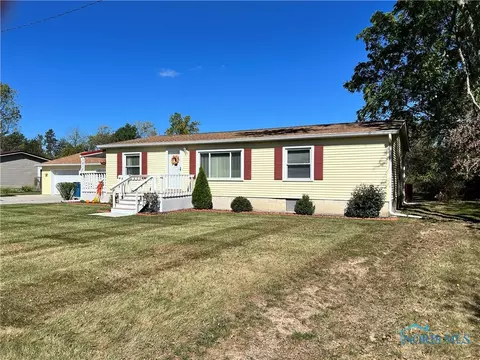 1811 E High St, Bryan, OH 43506 photo 2
